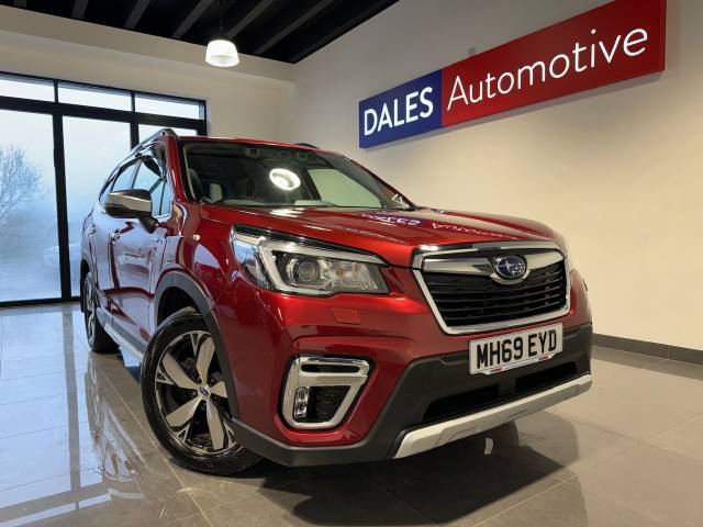 Subaru Forester 2.0 FORESTER I XE PRM EBXR AW Estate Hybrid Electric RED