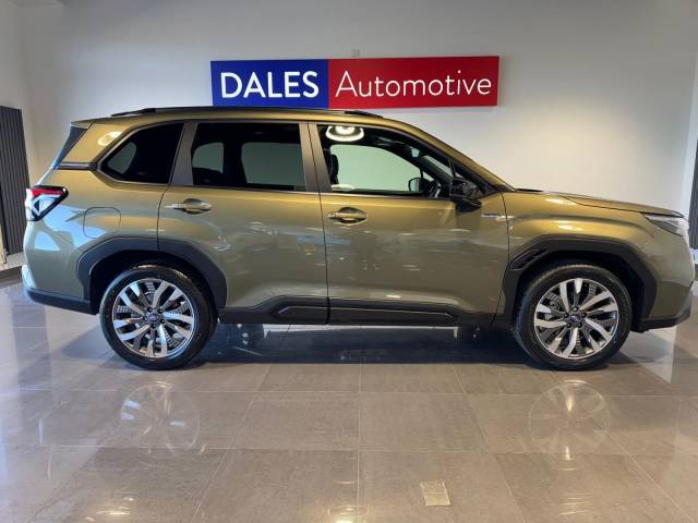 2025 Subaru Forester 2.0i e-Boxer Touring 5dr Lineartronic