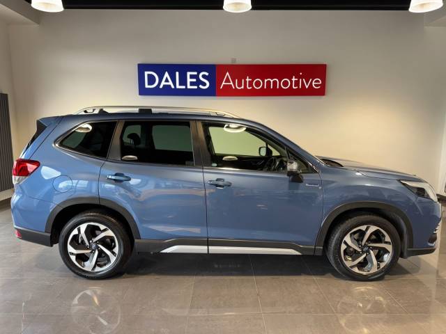 2023 Subaru Forester 2.0i e-Boxer XE Premium 5dr Lineartronic