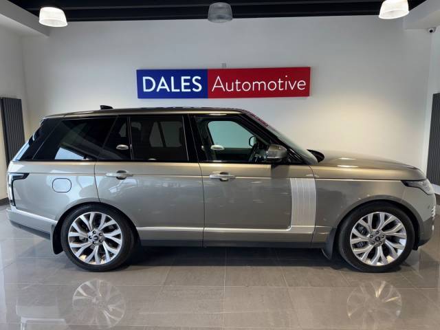 2020 Land Rover Range Rover 4.4 SDV8 Autobiography 4dr Auto