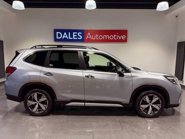 2021 Subaru Forester 2.0i e-Boxer XE Premium 5dr Lineartronic