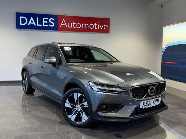 Volvo V60 Cross Country 2.0 B5 MHEV Estate 5dr Petrol Hybrid Auto AWD Euro 6 (s/s) (250 ps) Estate Hybrid GREY